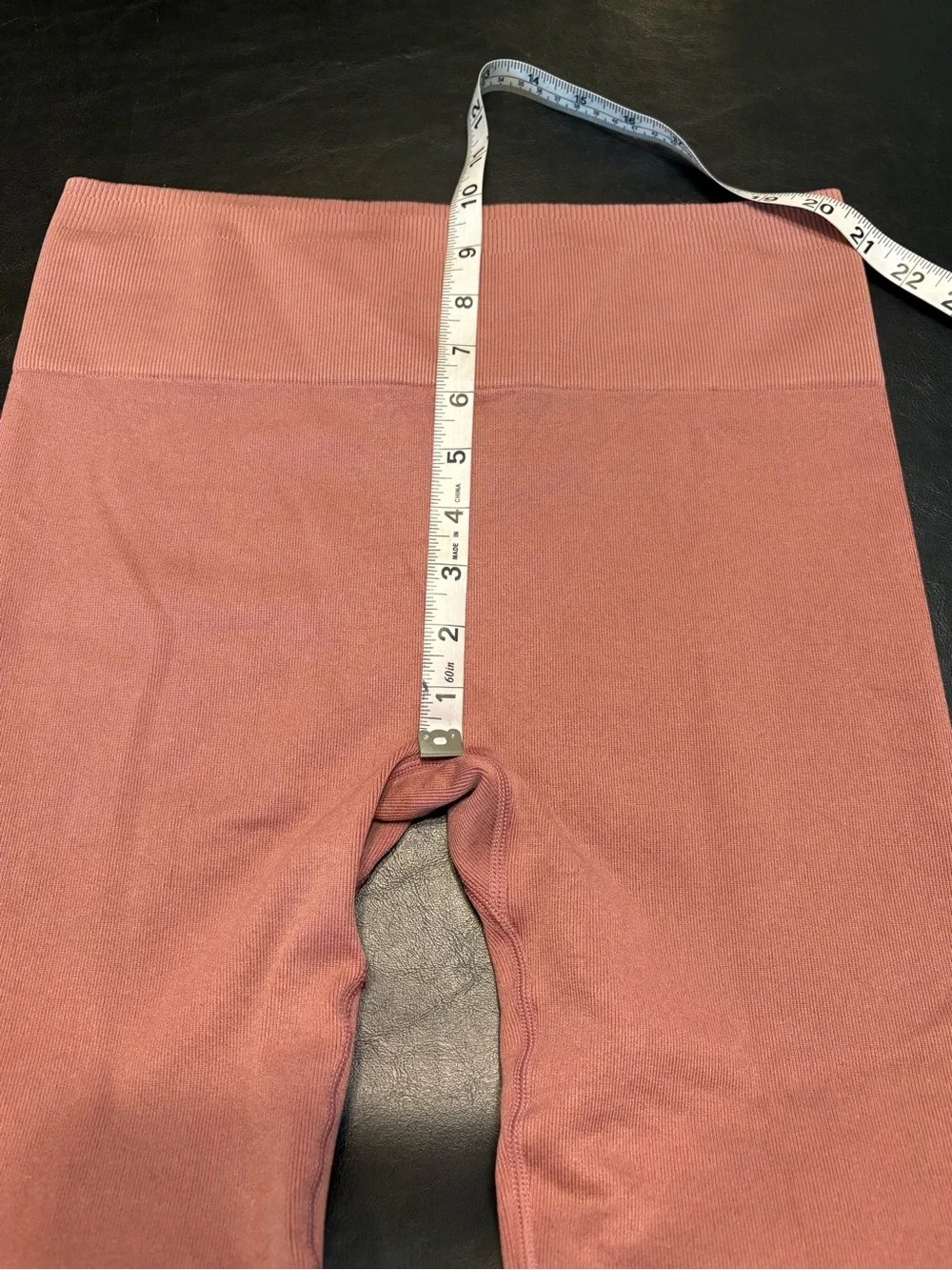 Fabletics Mauve High-Waist Seamless Leggings with Leopard Jacquard pattern Sz M